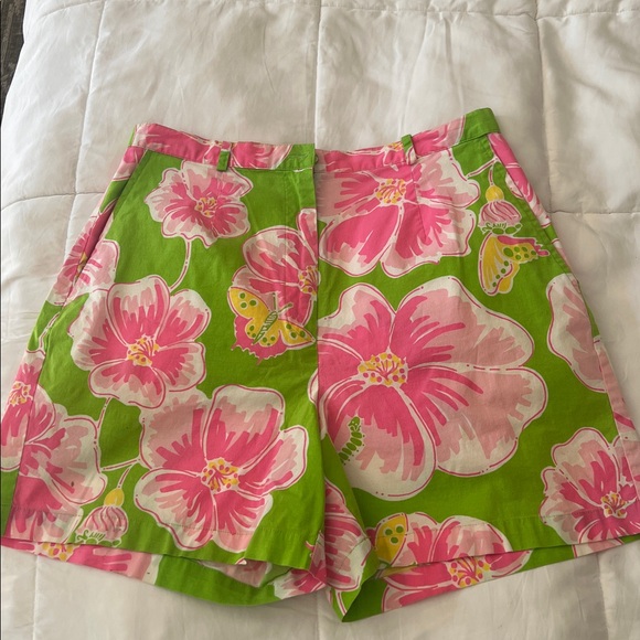 Lilly Pulitzer Pants - Vintage Lilly Pulitzer Dragonfly Cotton Tropical Green Pink Floral Shorts Size 8